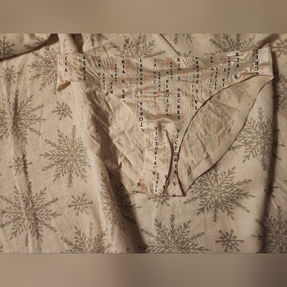 Victoria's Secret Cream Textured Panties